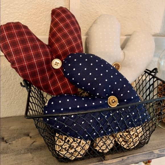 Set of 3 Patriotic Heart Bowl Fillers Americana Shelf Pillows - Picture 3 of 5